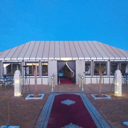 梅尔祖卡 Sahara Luxury Camp Vip酒店 外观 照片