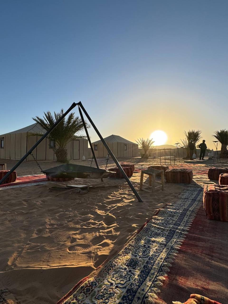 梅尔祖卡 Sahara Luxury Camp Vip酒店 外观 照片